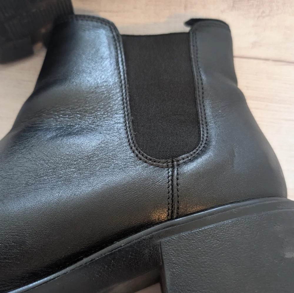 Steve Madden Y2K Black Howler Boots. Size 9.5 - Picture 12 of 12